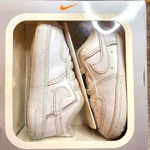 NIKE FORCE 1 CRIB SHOES SIZE 4C